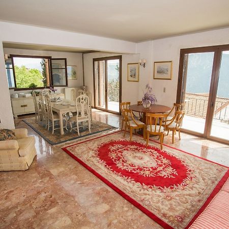 דלפי Historic Villa מראה חיצוני תמונה