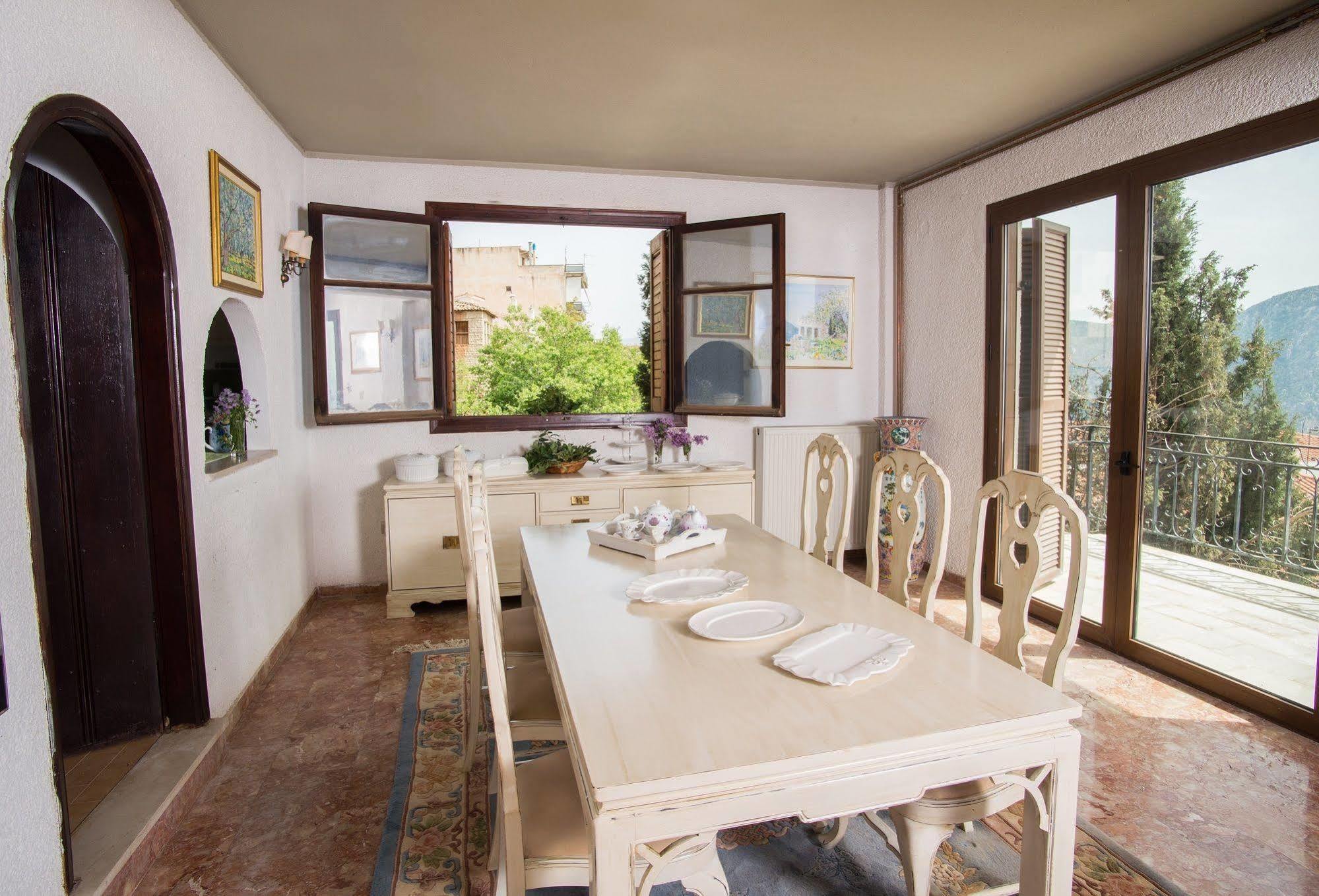 דלפי Historic Villa מראה חיצוני תמונה